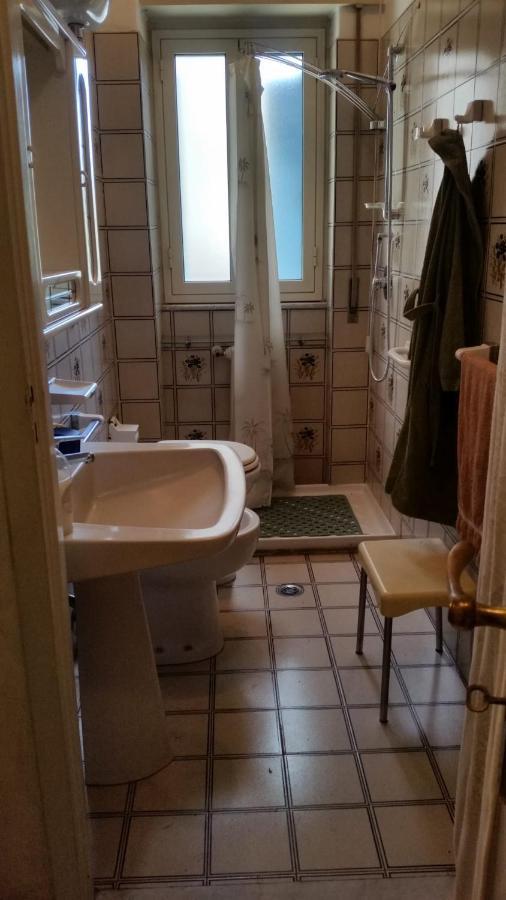 Tora House Hotel Catania Bagian luar foto
