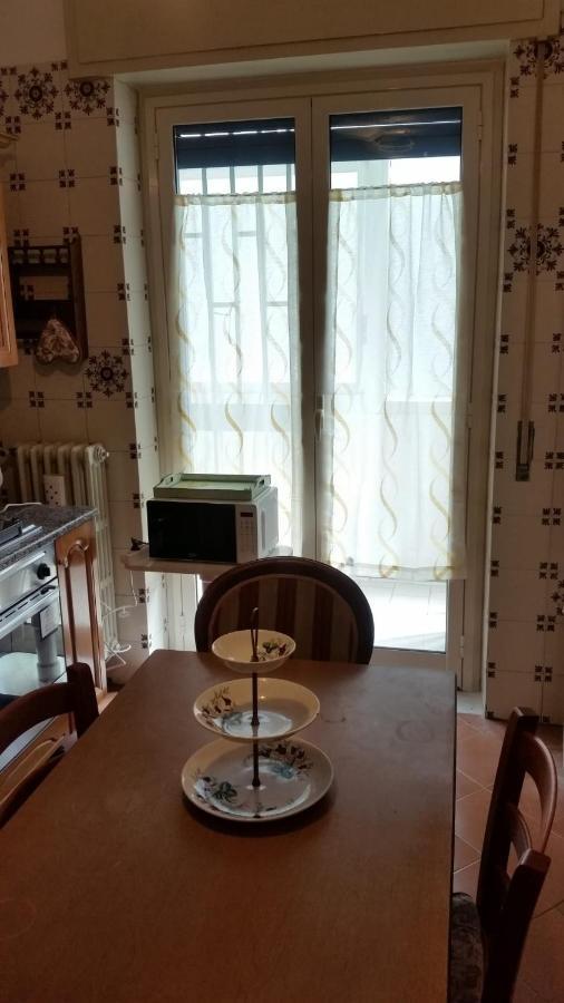 Tora House Hotel Catania Bagian luar foto