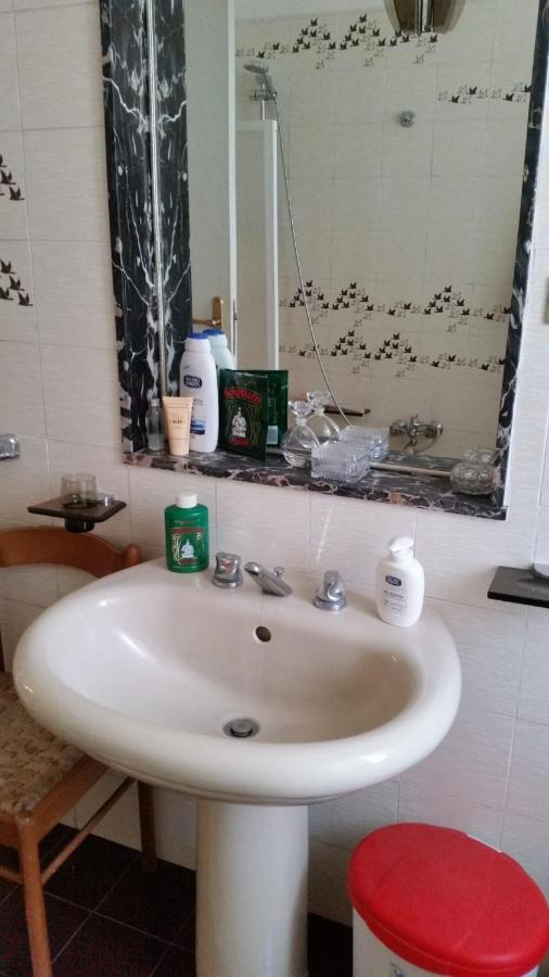 Tora House Hotel Catania Bagian luar foto